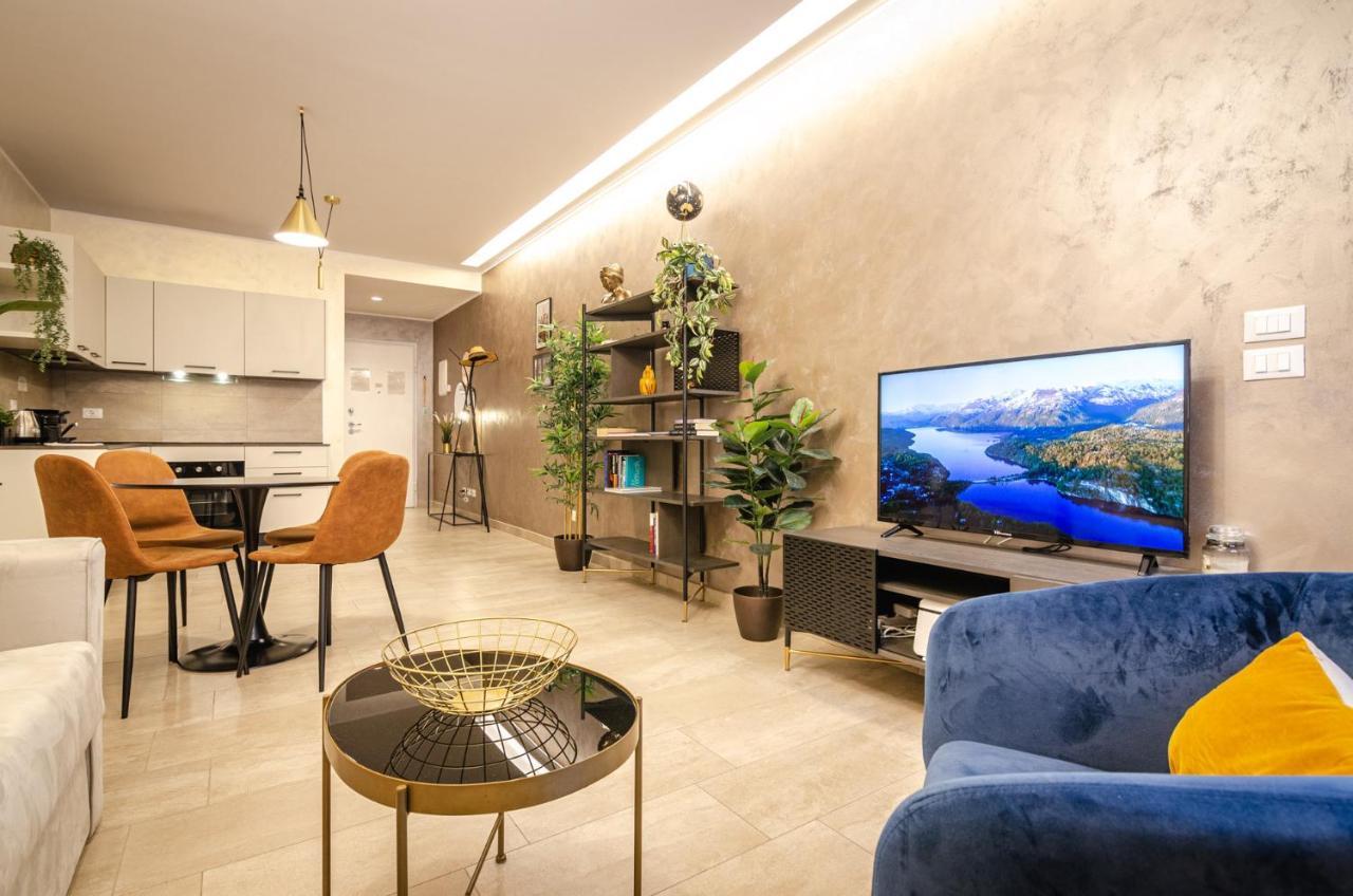 Goito Luxury Apartment, In The Historical Center Bologna Exterior photo